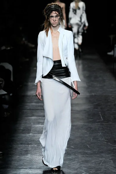 Look 22